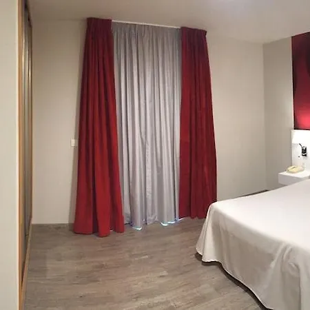 Otel Santome