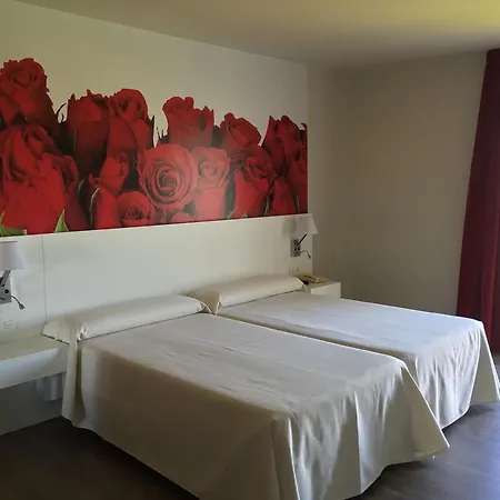 Otel Santome 2*