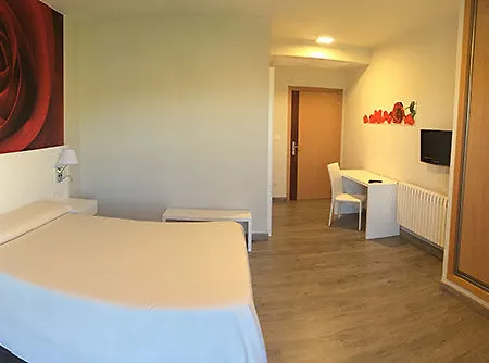 Otel Santome 2*